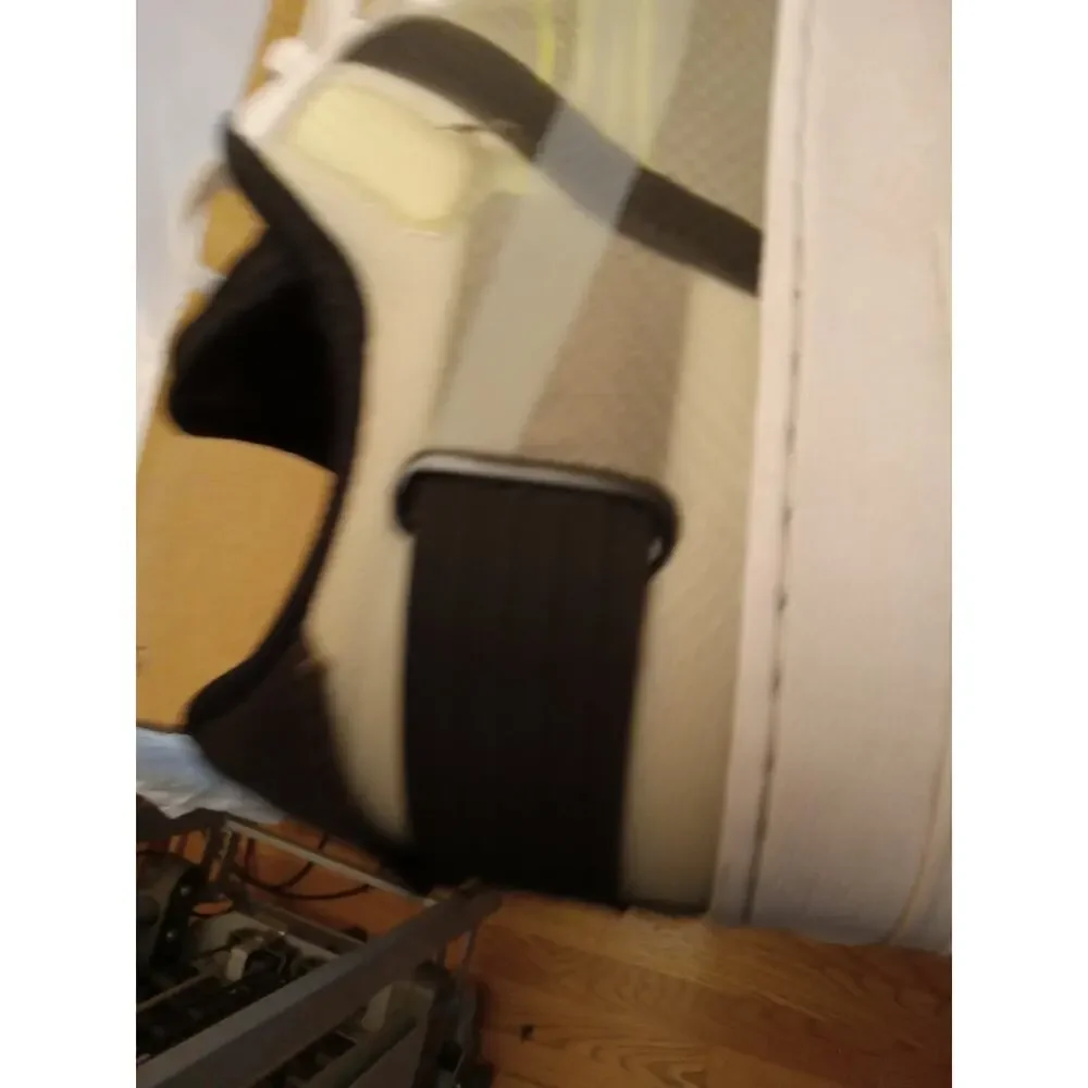 Nike Men's Size 13 Air Force 1 Type Volt Athletic Shoes AT7859-101 Low Top